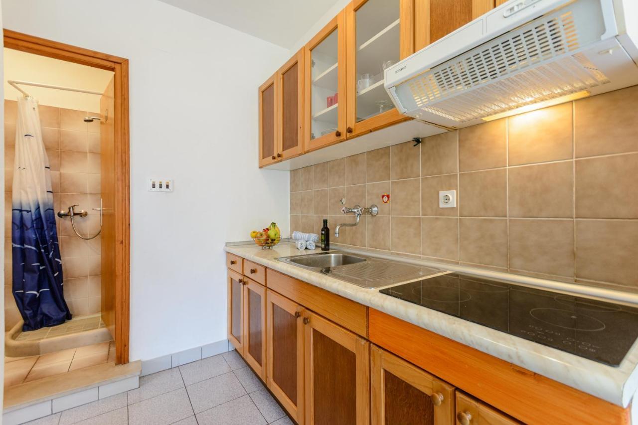 Apartments By The Sea Sumartin, Brac - 2952 Ngoại thất bức ảnh