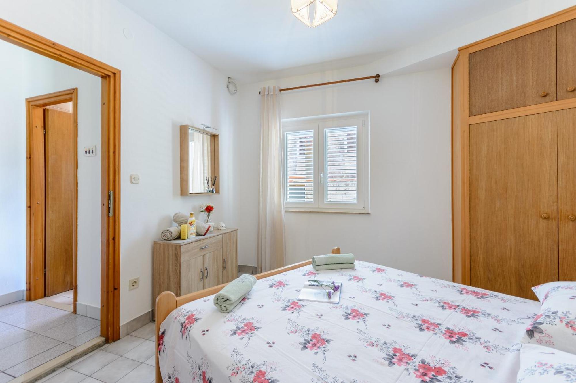 Apartments By The Sea Sumartin, Brac - 2952 Phòng bức ảnh